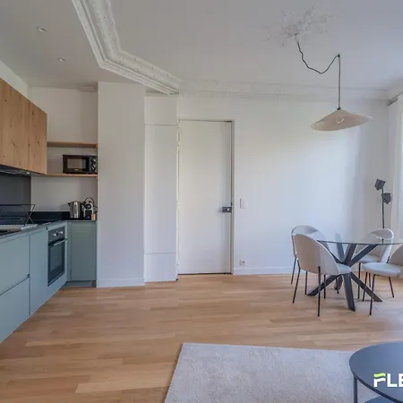 Appartement Immeuble Regnault Paris